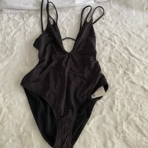 NWT new Urban Outfitters Cross back One Piece Bathing suit black size medium M
